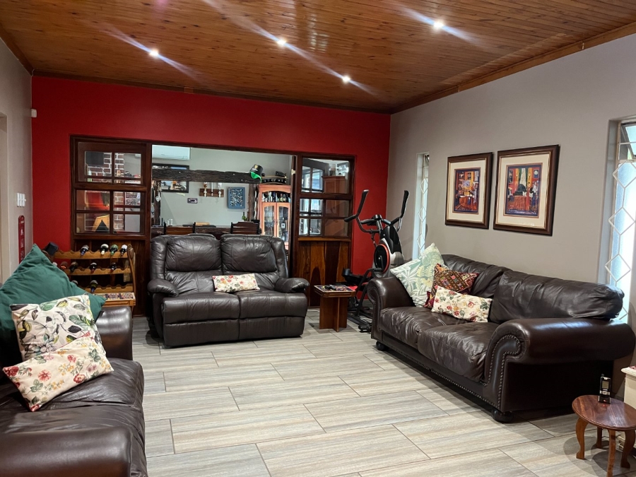 5 Bedroom Property for Sale in Potchefstroom North West
